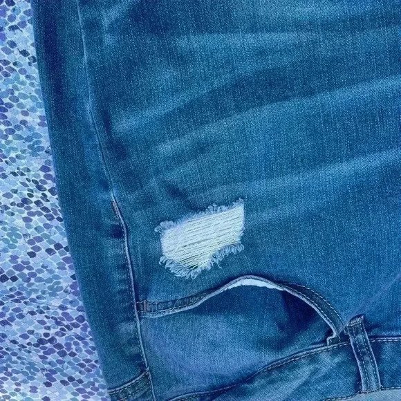 Weatherproof, vintage, jeans, distressed, and size 16 - Picture 6 of 6